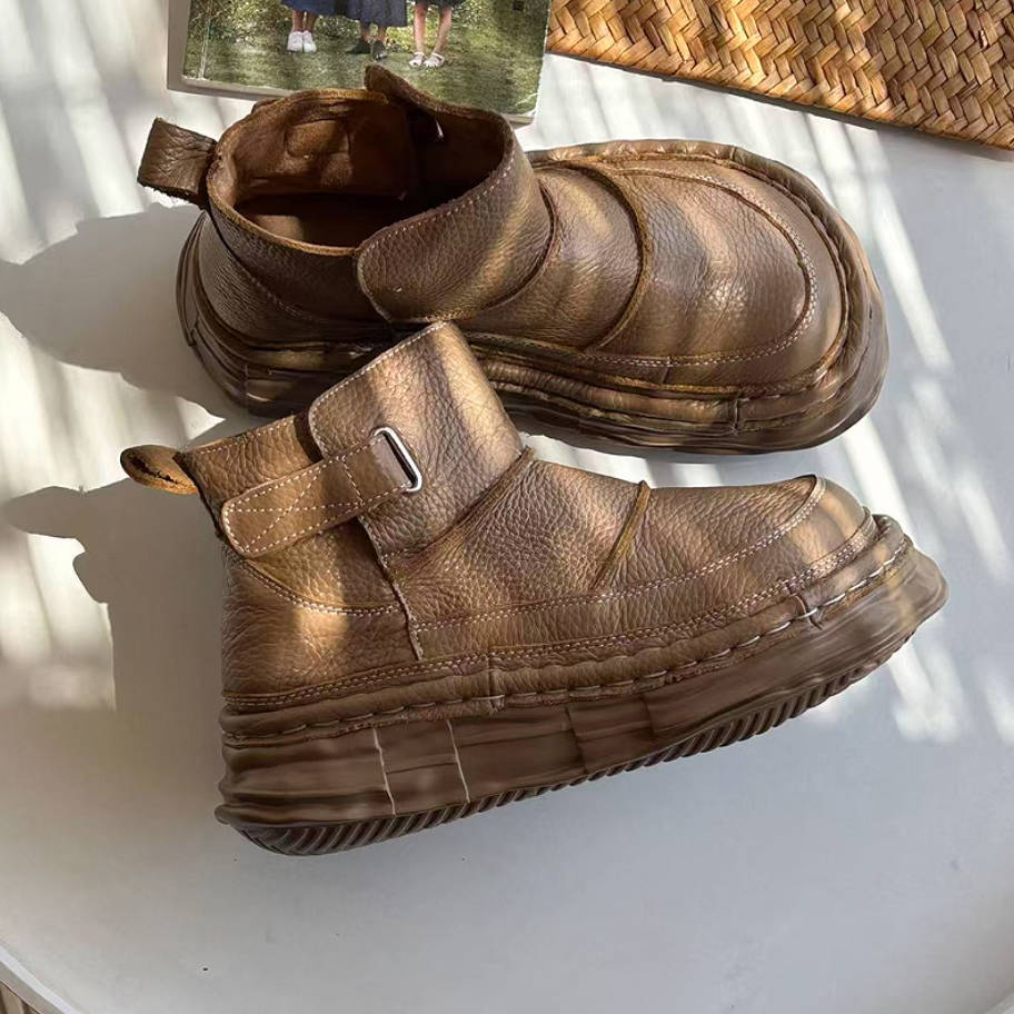 Retro Leather Wide Toe Platform Soft Sole Casual Ankle Boots - Image 4