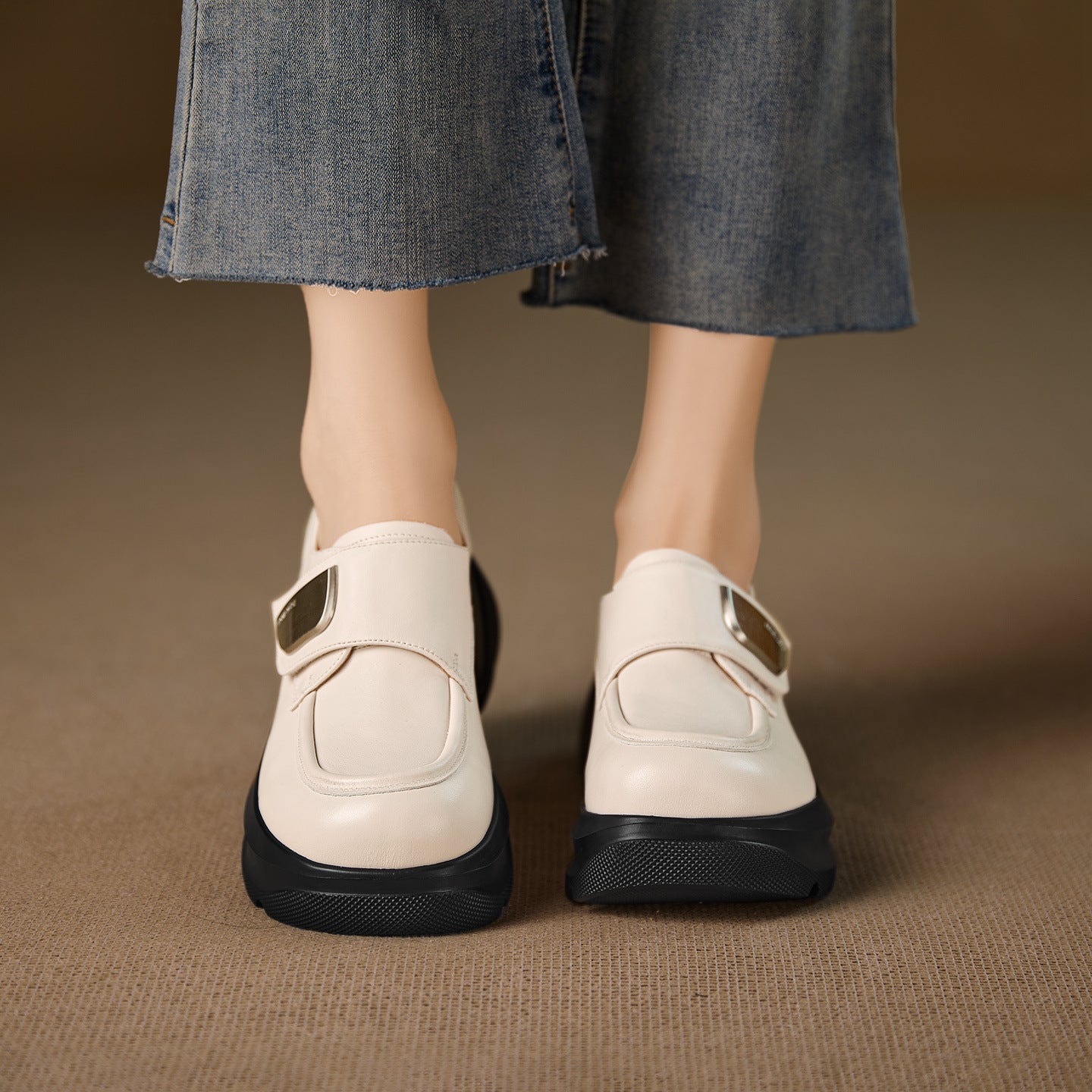 Casual Leather Round Toe Platform Velcro Loafers - Image 3