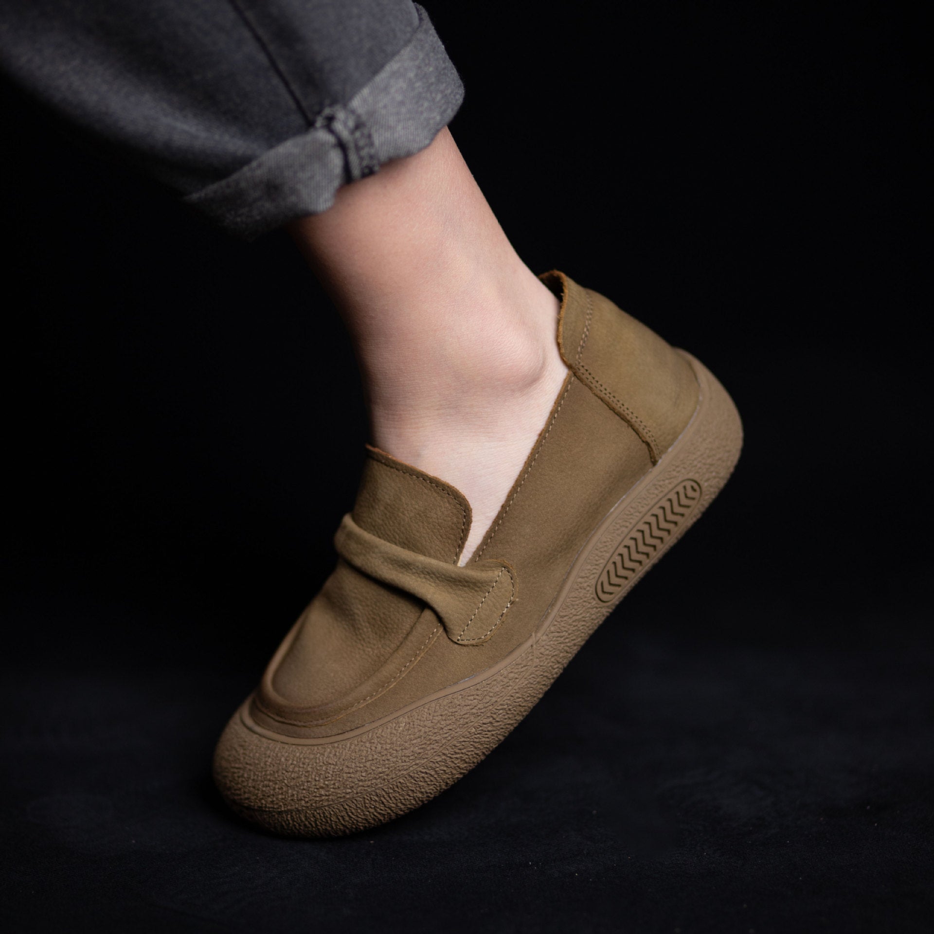 Women Retro Casual Thick Sole Durable Leather Loafers